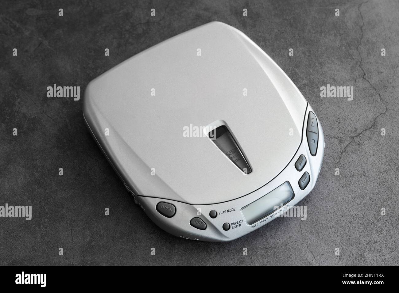 Denver DM-24 Discman Lettore CD Portatile - Compatibile Con CD, CD-R, CD-RW, Cuffie Incluse | Programmabile E Leggero - Foto 5