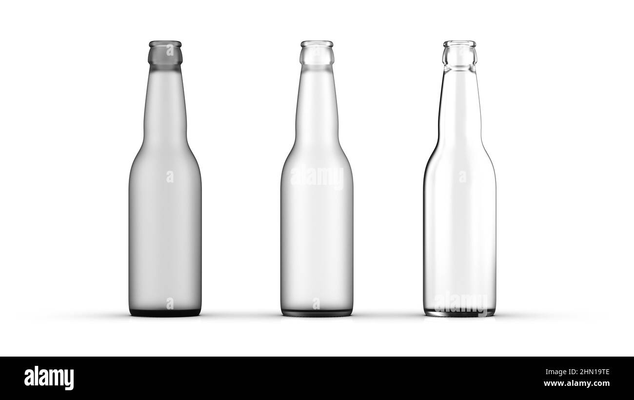 Bottiglia di birra Mock-Up - tre bottiglie. 3D rendering. Tre bottiglie 500ml mockup con etichetta vuota su sfondo bianco. Vista frontale. 3d illustrazione. Colore Foto Stock