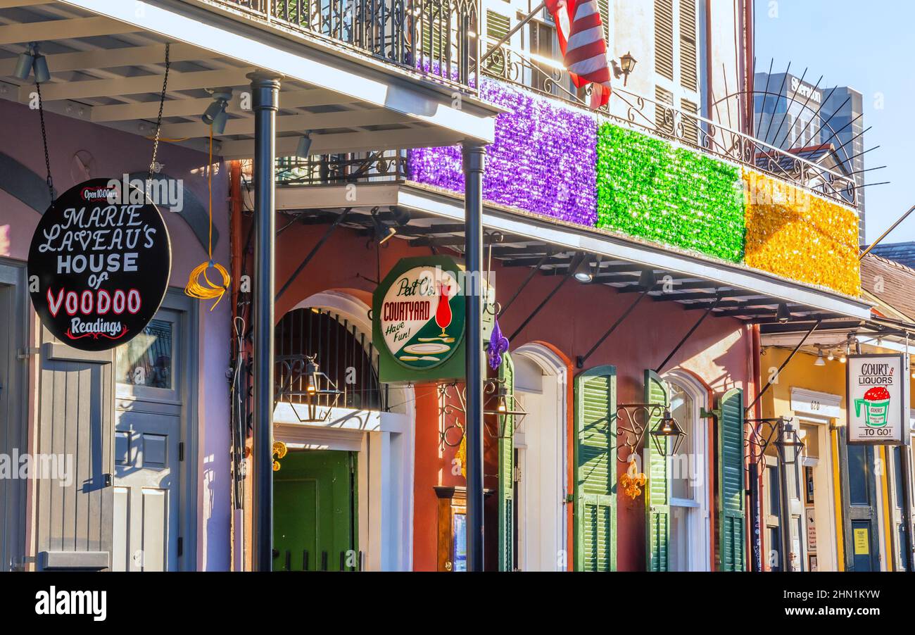 Bourbon Street New Orleans, Louisiana, Stati Uniti Foto Stock