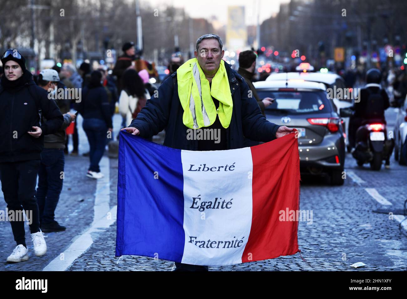 Protesta dei convoi de la Liberté - Champs-Elysées - Parigi - Francia Foto Stock