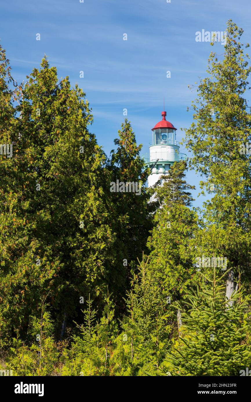 Faro di Seul Choix Point lungo il lago Michigan Foto Stock