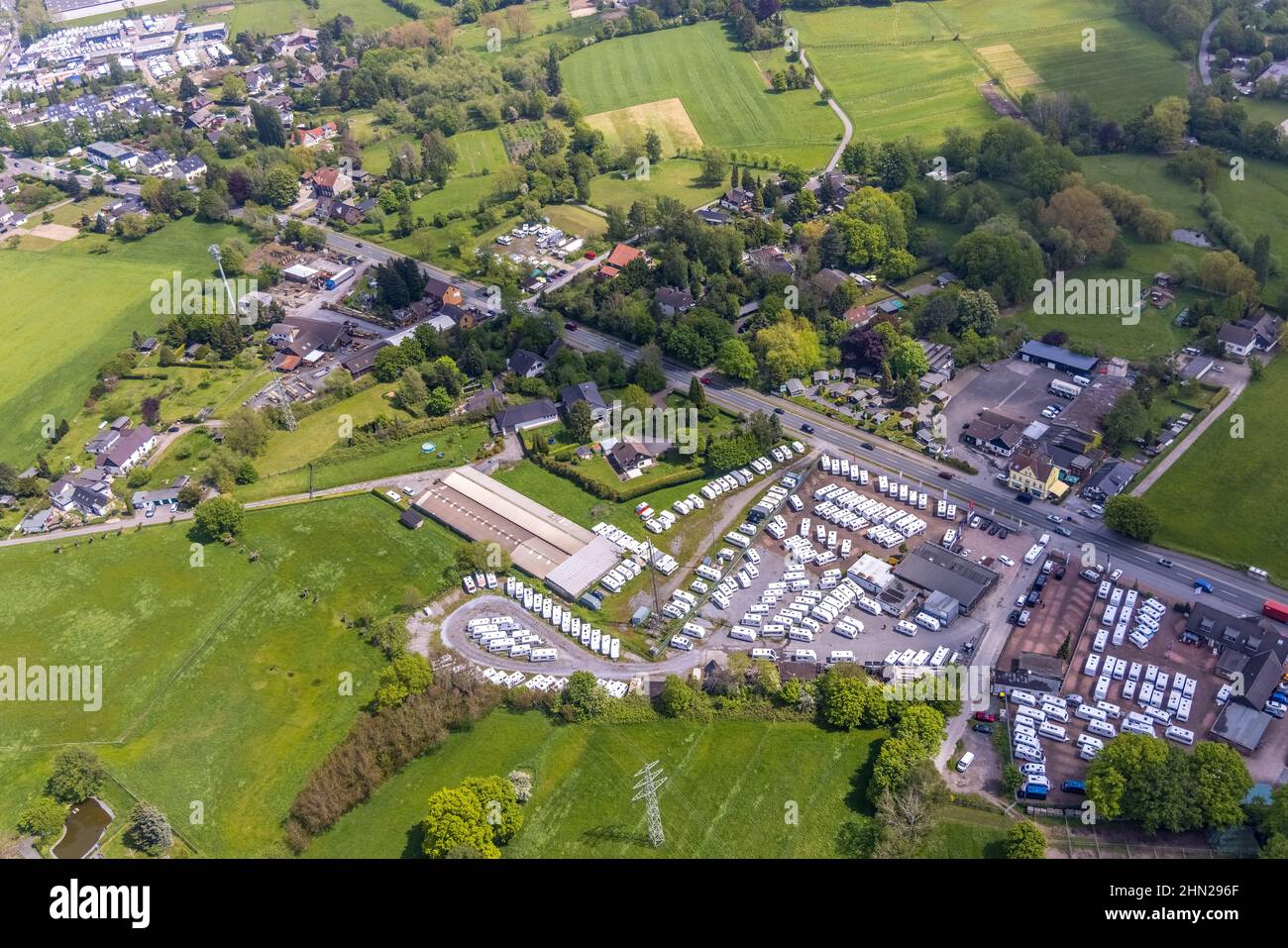 Vista aerea, WVG Caravan-Park Thrun, Kölner Straße, Saarn-Süd, Mülheim an der Ruhr, Ruhr Area, Renania settentrionale-Vestfalia, Germania, DE, Europa, Commerci Foto Stock