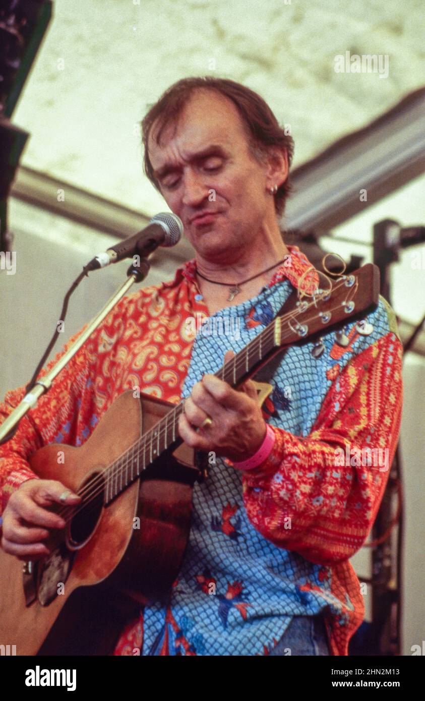 Martin Carthy ha suonato al 1996° Guildford Folk & Blues Festival, Inghilterra. Foto Stock