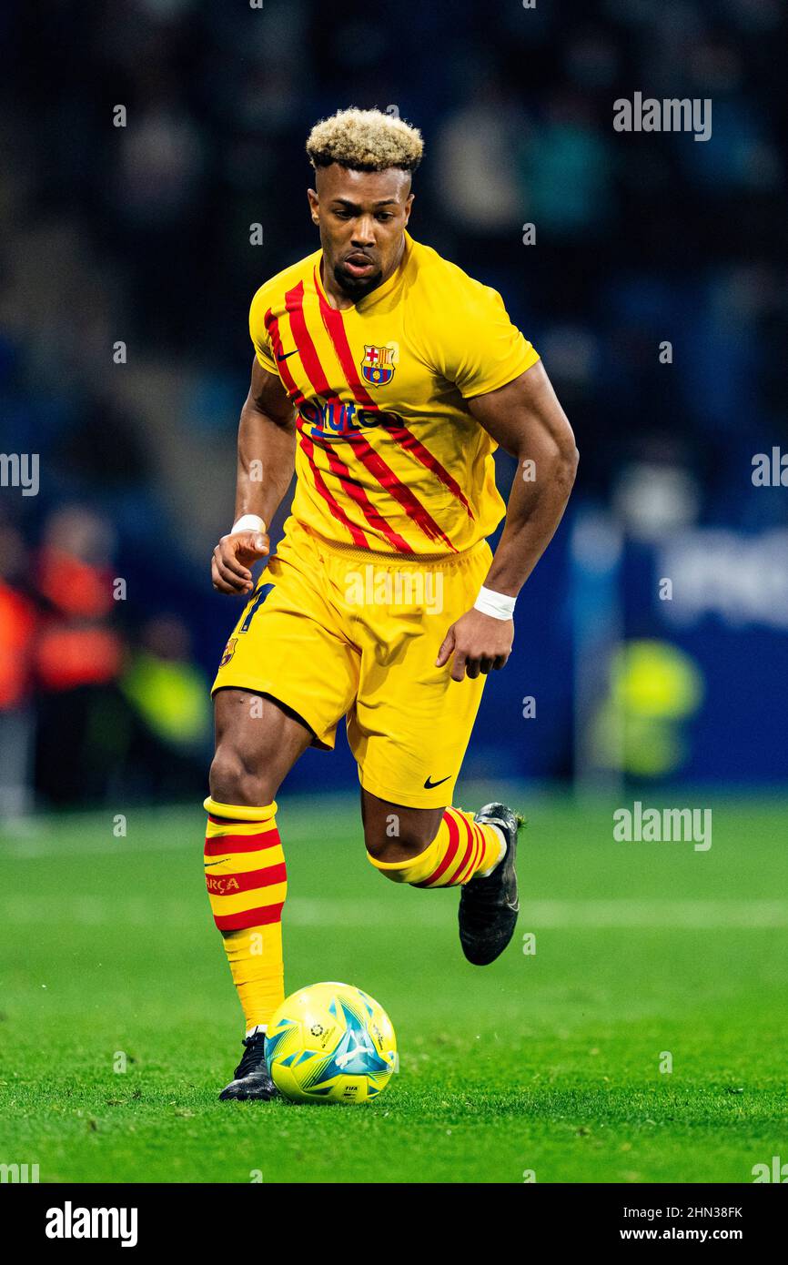 Barcellona, Spagna. 13th Feb 2022. Adama Traore (FC Barcelona) durante la partita di calcio la Liga tra RCD Espanyol e FC Barcelona, allo stadio Cornella-El Prat il 13 febbraio 2022 a Barcellona, Spagna. Foto: SIU Wu. Credit: dpa/Alamy Live News Foto Stock