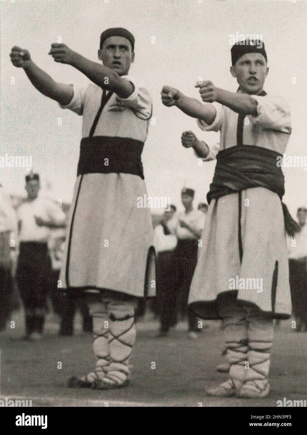 Foto d'epoca dei membri del sokol rurale. Regno di Iugoslavia. 1934. Foto Stock