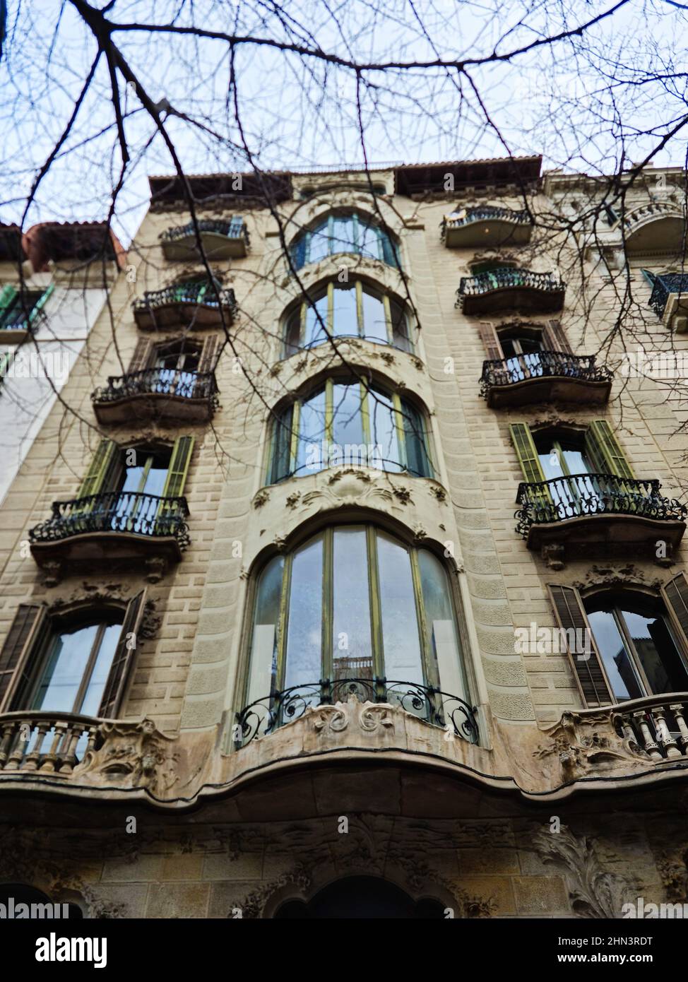 Edificio in stile modernista. Quartiere Eixample, Barcellona, Catalogna, Spagna. Foto Stock