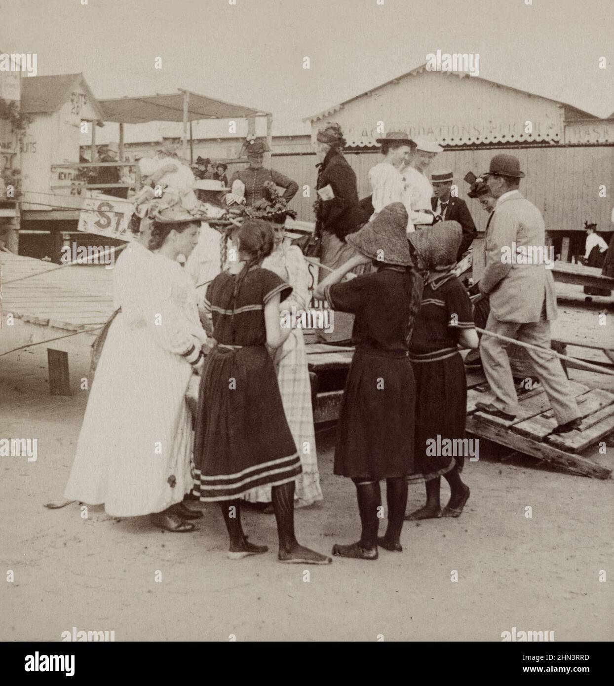 Foto d'epoca della vista sulla spiaggia di Coney Island alla fine del 19th secolo. New York. USA. 1896 Foto Stock