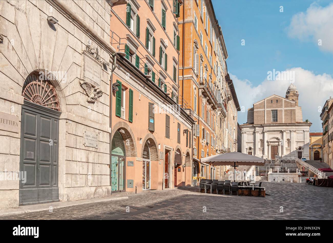 Chiesa di San Domenico a Piazza del Plebiscito in Ancona, Marche, Italia Foto Stock