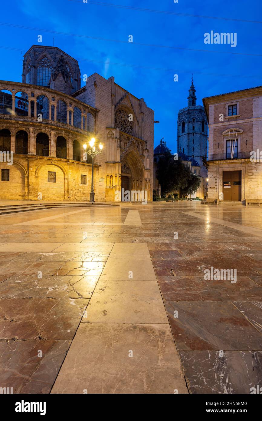 Plaza de la Virgen e Cattedrale, Valencia, Spagna Foto Stock