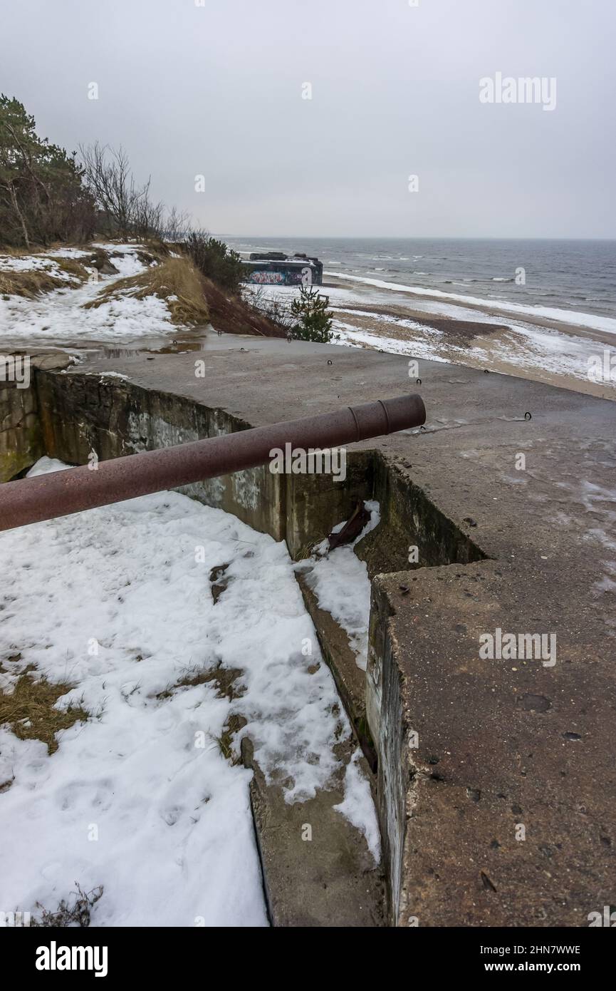 Resti della seconda guerra mondiale 3rd Reich artiglieria difensiva batteria fortificazioni costiere 'Memel Nord' Foto Stock