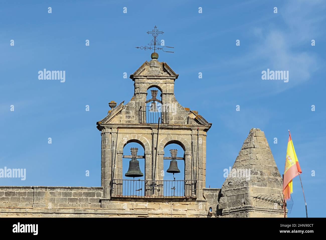 Le campane della chiesa di San Mateo a Jerez de la Frontera Foto Stock
