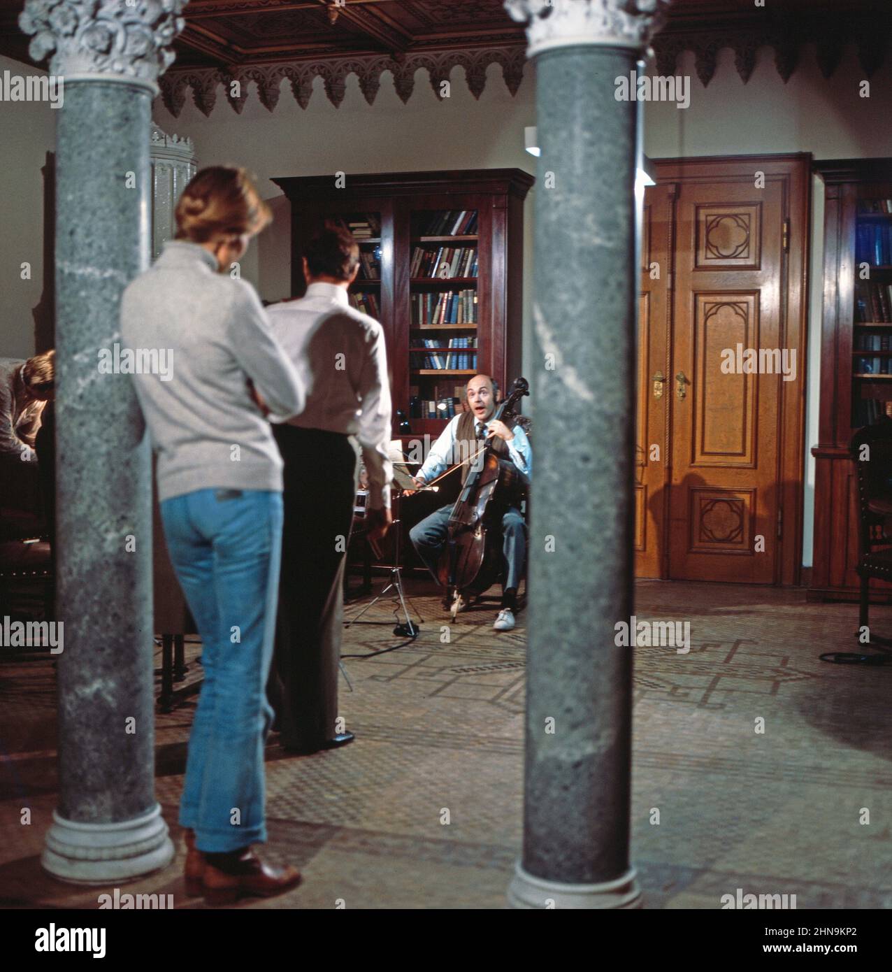 Das blaue Palais, Fernsehserie, Deutschland/Frankreich 1974, Folge 4 'Unsterblickeit ...?', Szenenfoto Foto Stock