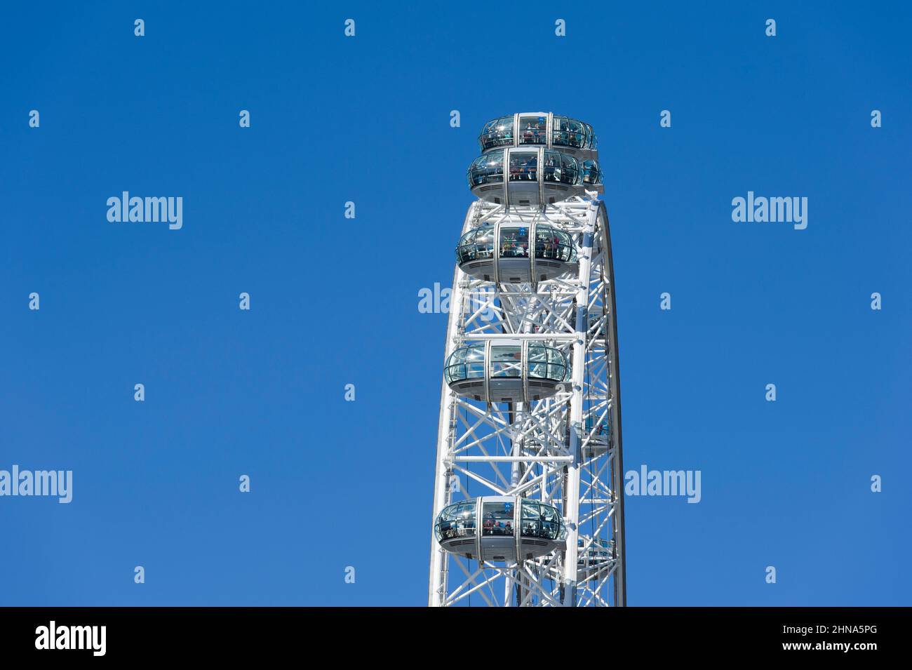 London Eye, attrazione turistica Big Wheel, South Bank, Londra, Regno Unito. 15 Apr 2014 Foto Stock