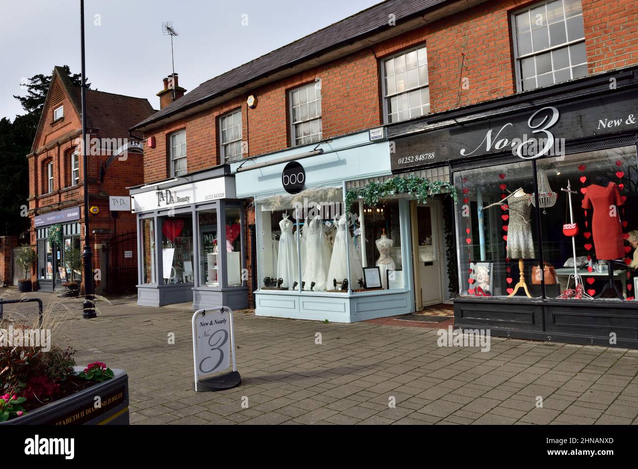 Hartley Wintney High Street, Hampshire, Regno Unito Foto Stock