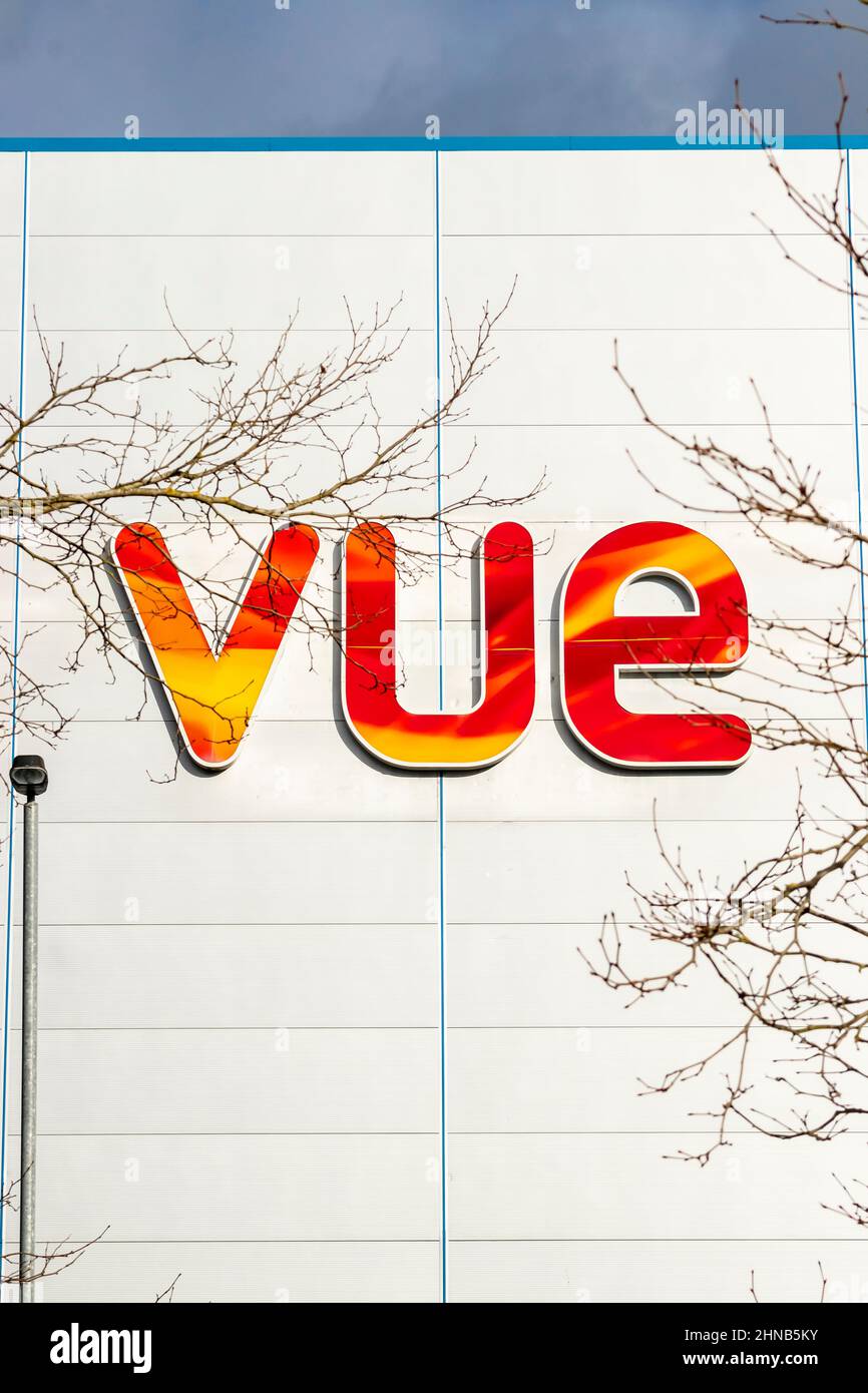 Segno e logo della catena Vue di cinema o cinema nel Regno Unito Foto Stock