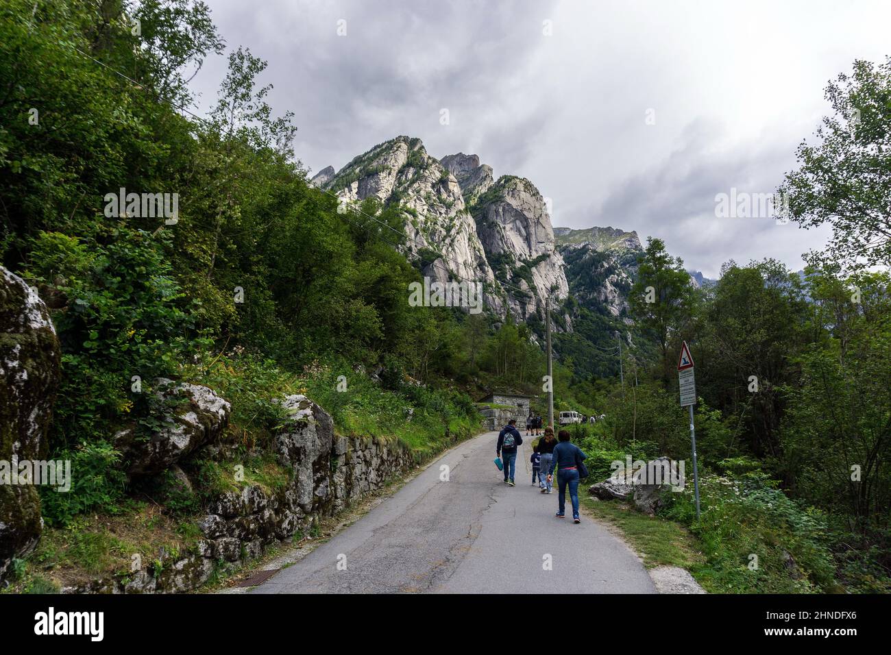 Italia, Lombardia, Valtellina, Val di Mello Foto Stock