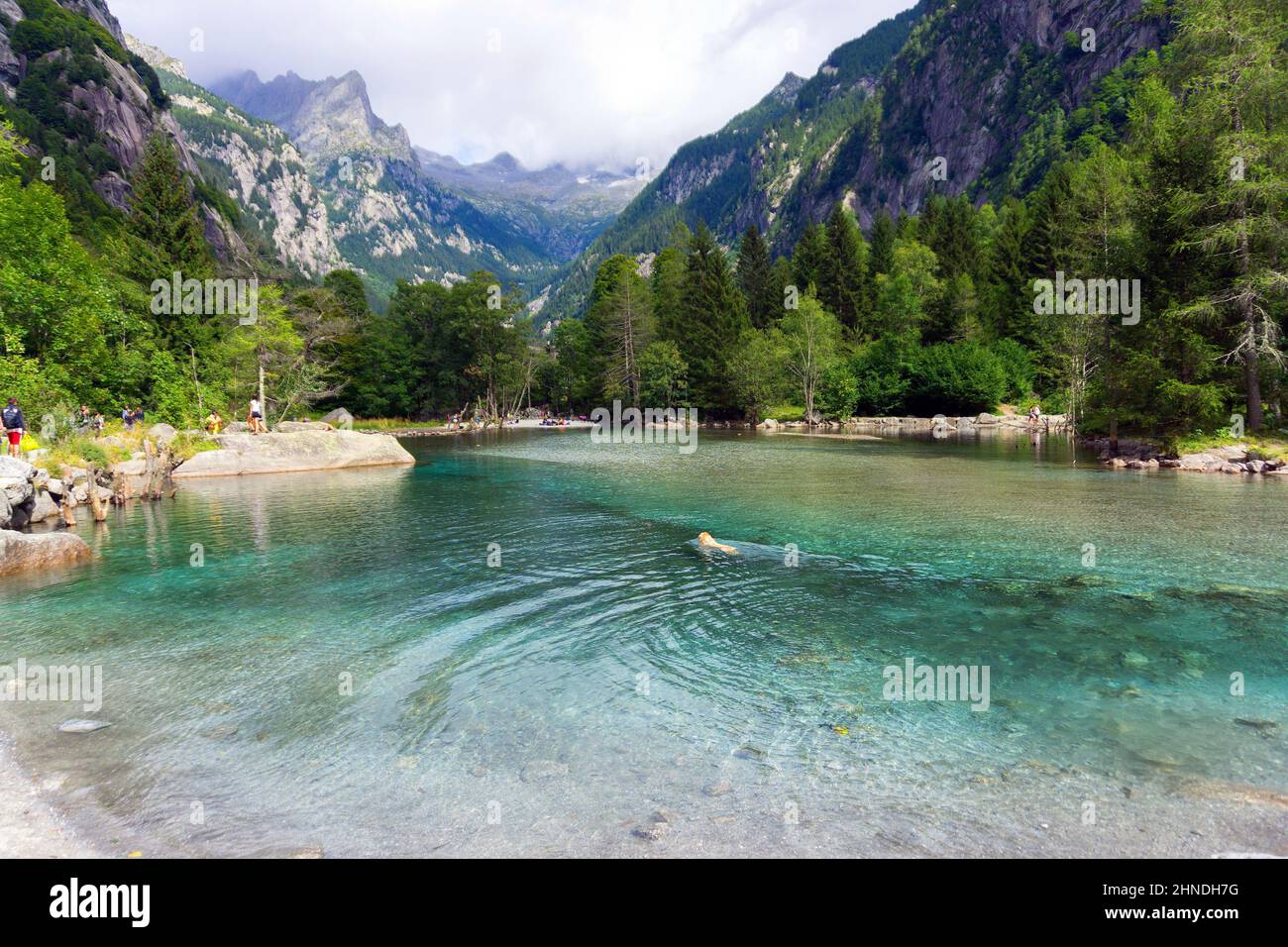 Italia, Lombardia, Valtellina, Val di Mello, lago bidet della Contessa Foto Stock