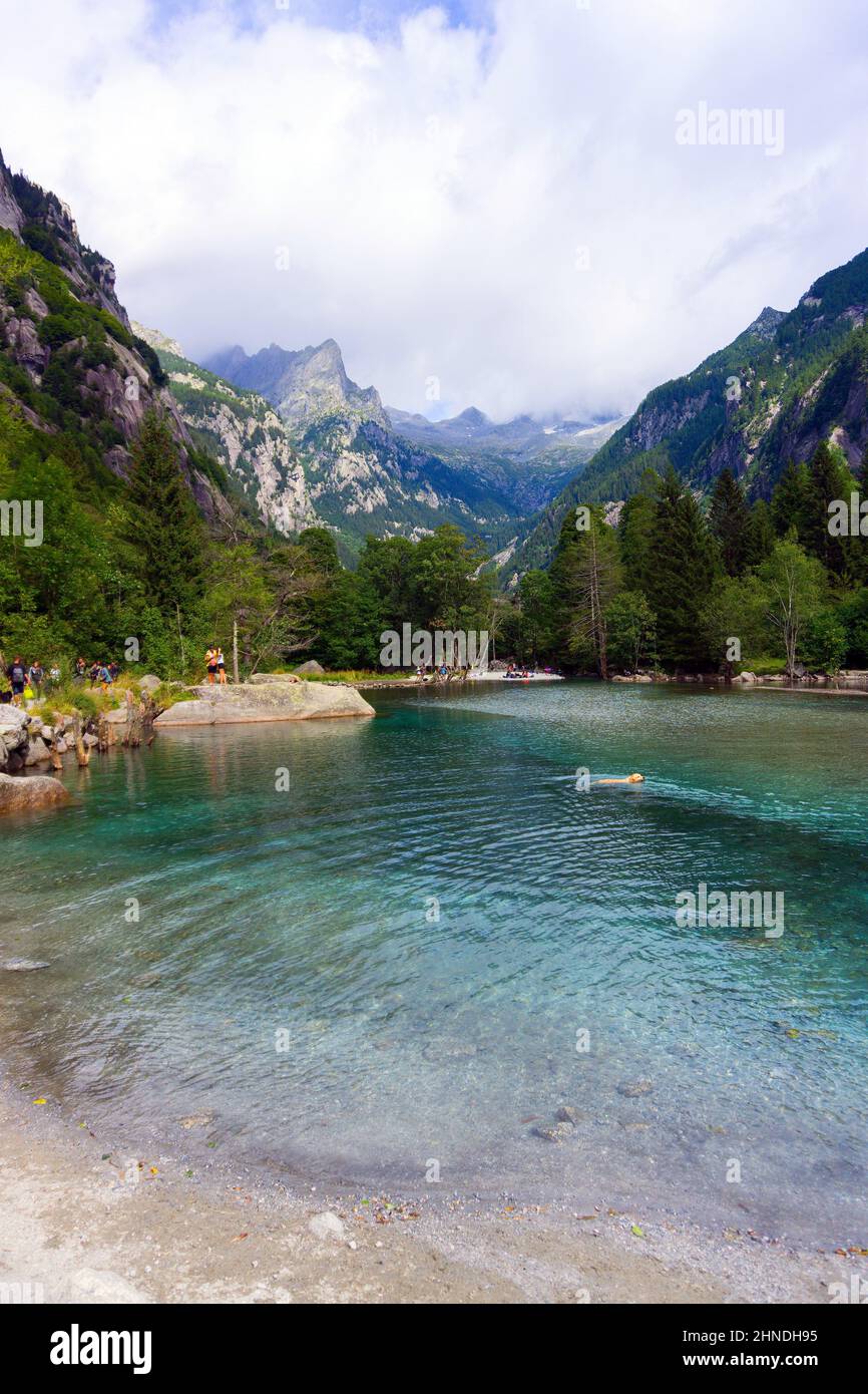 Italia, Lombardia, Valtellina, Val di Mello, lago bidet della Contessa Foto Stock