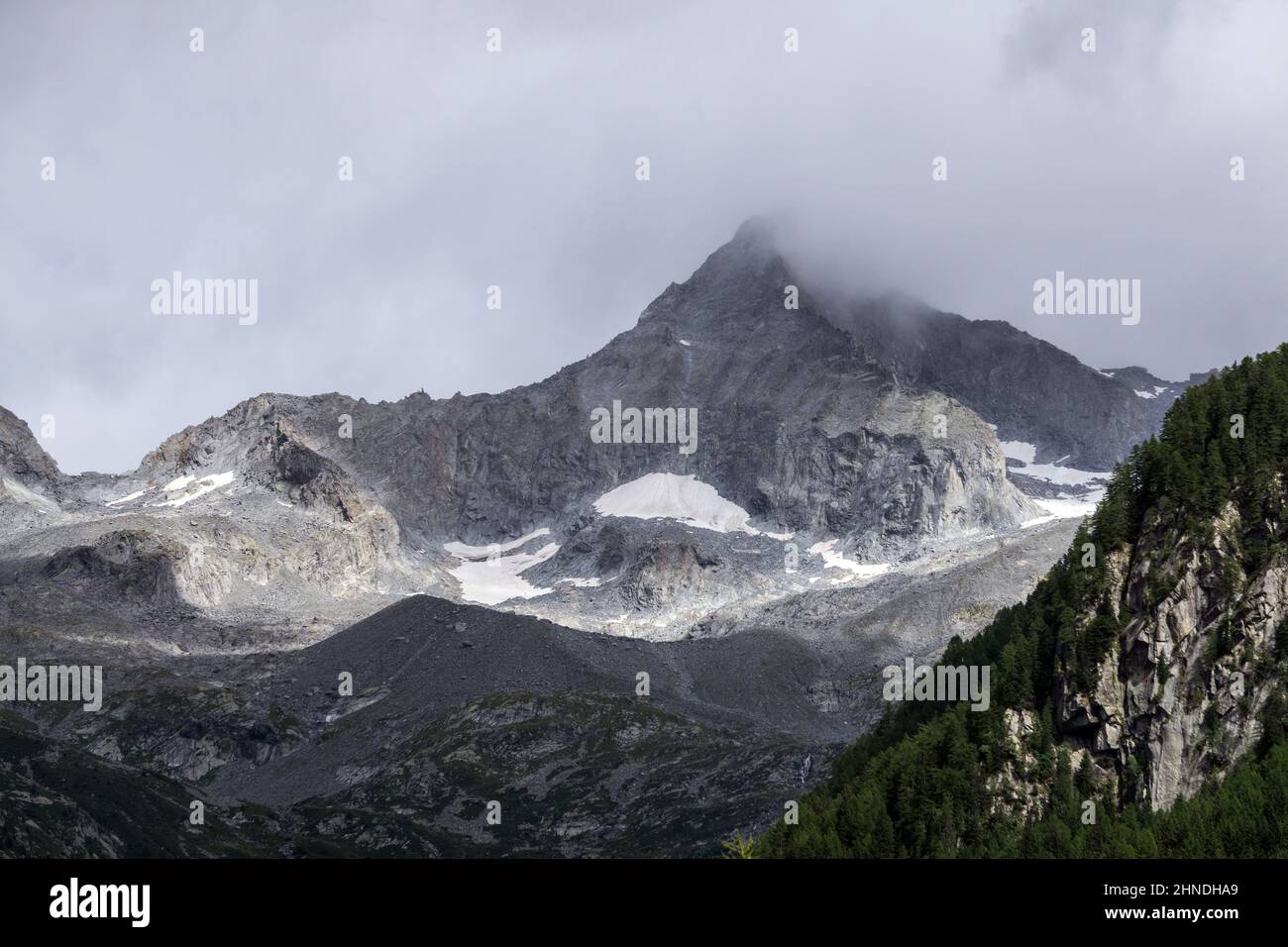 Italia, Lombardia, Valtellina, Val di Mello Foto Stock