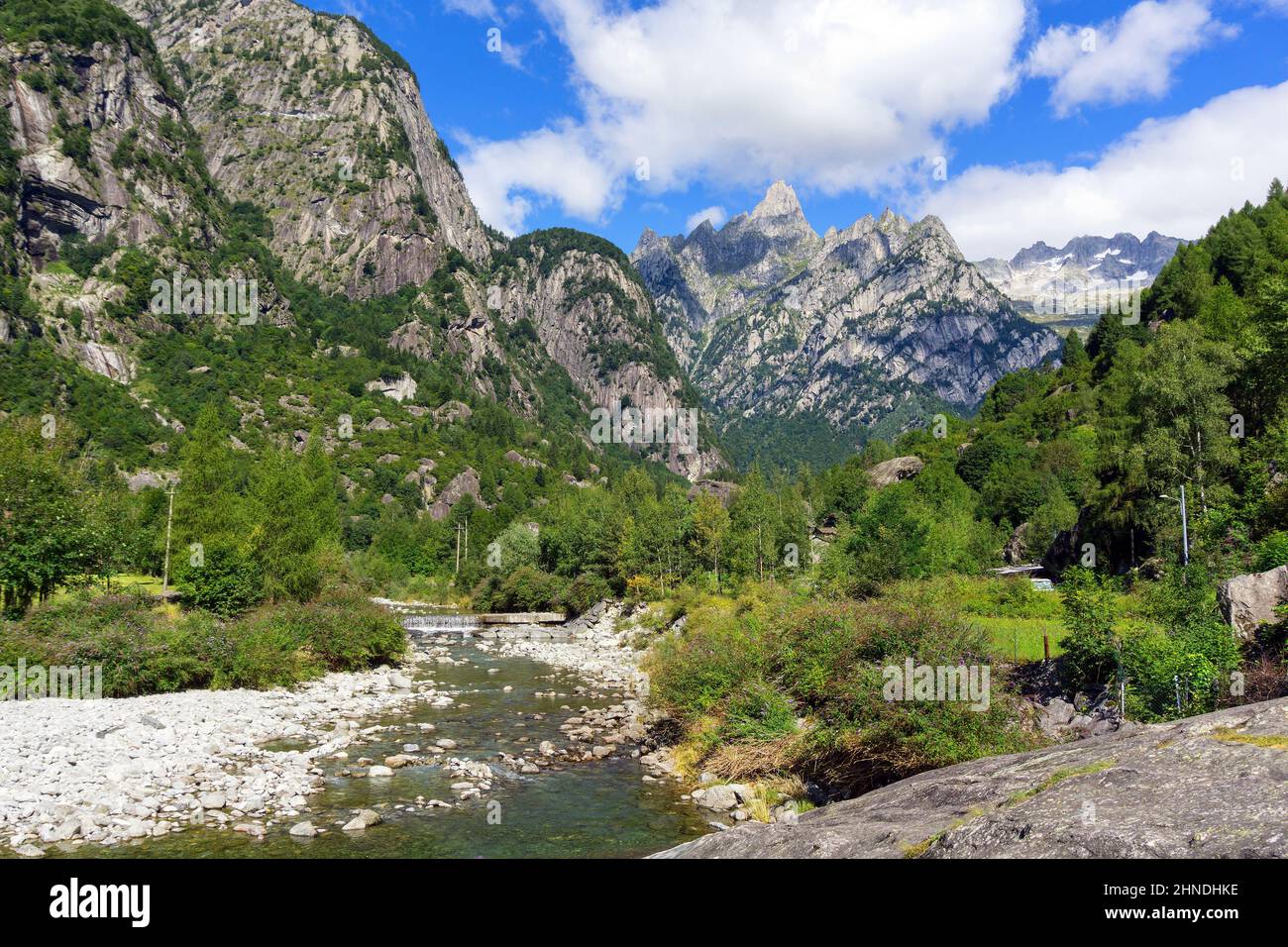 Italia, Lombardia, Valtellina, Val Masino Foto Stock