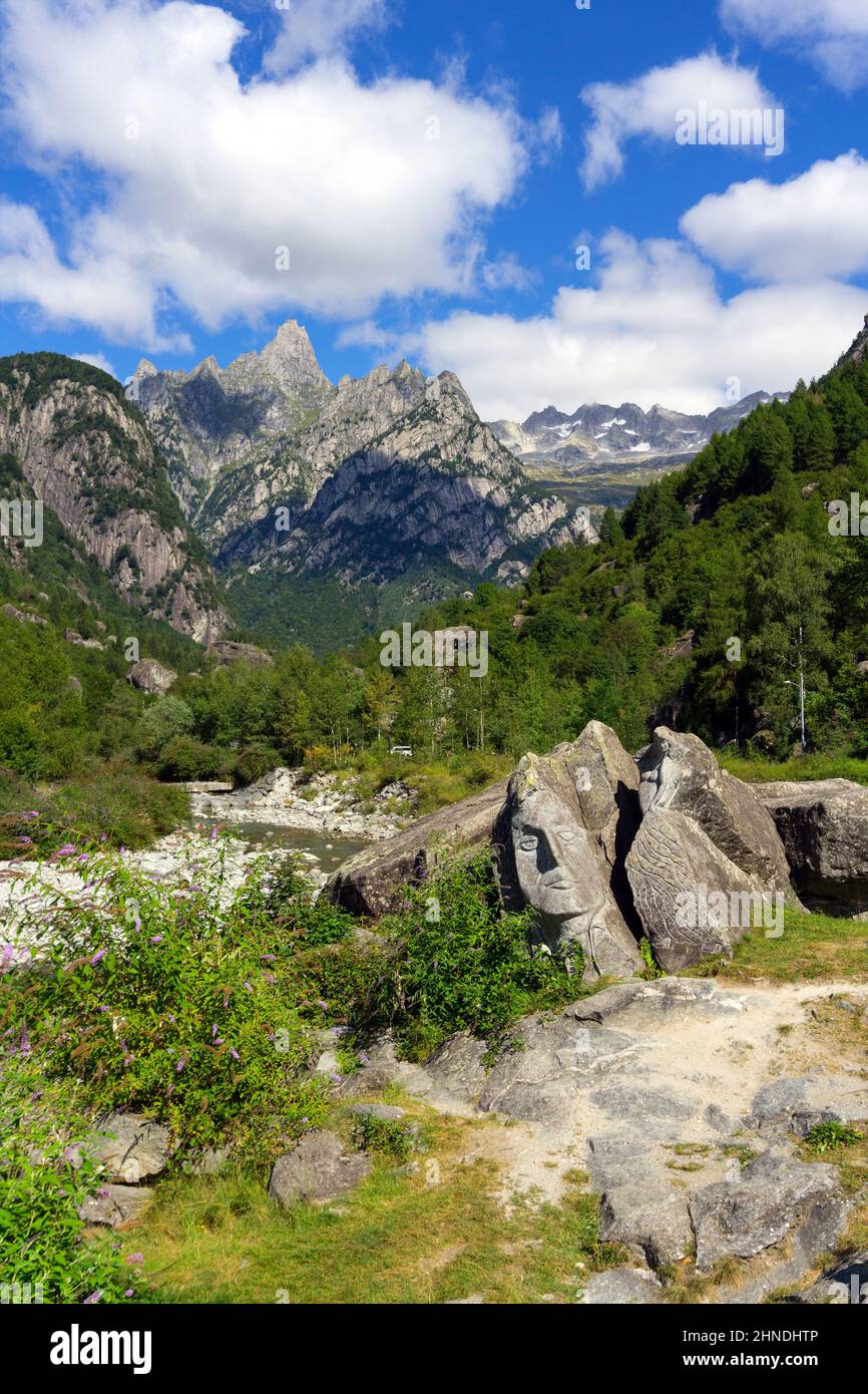 Italia, Lombardia, Valtellina, Val Masino Foto Stock