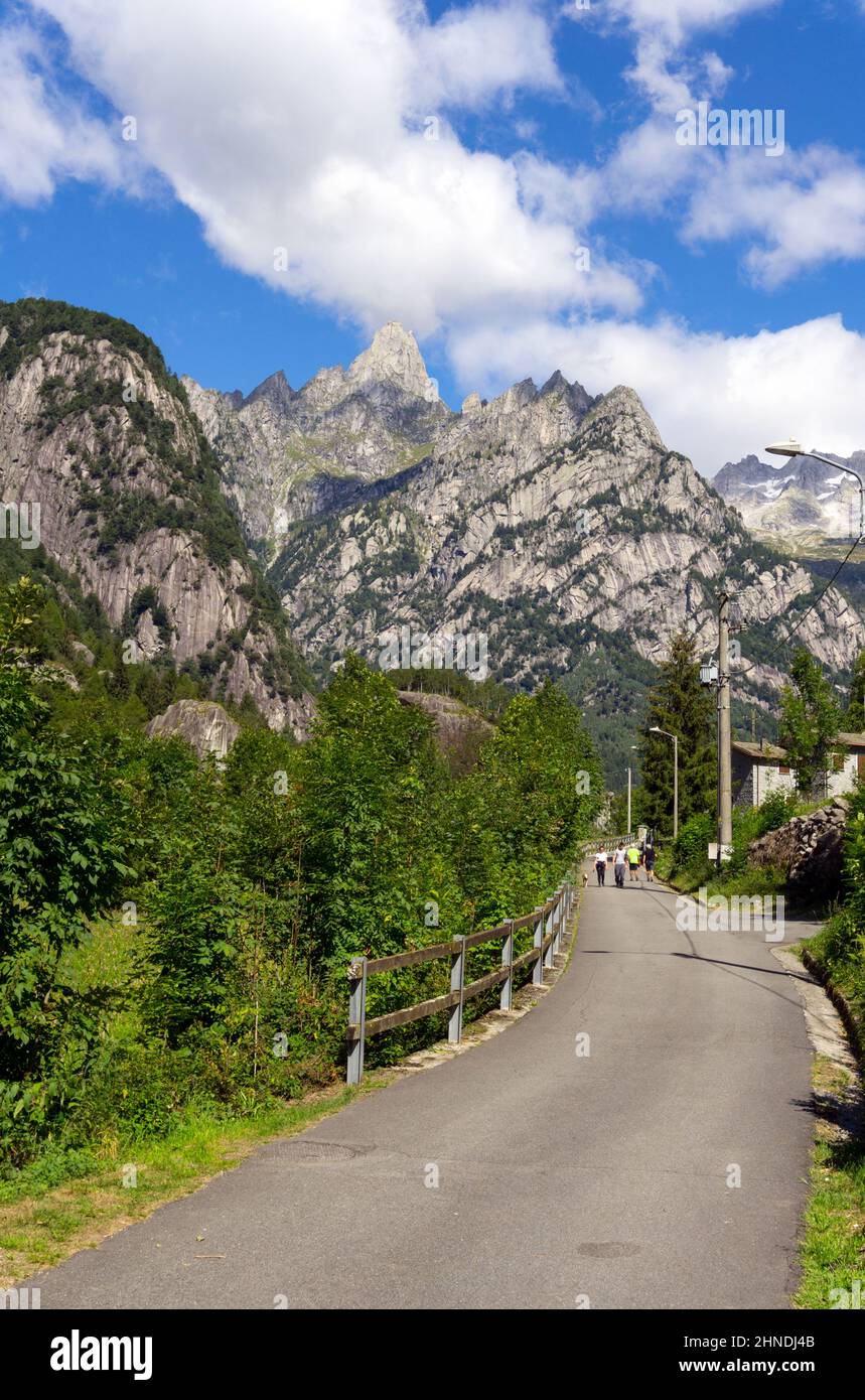 Italia, Lombardia, Valtellina, Val Masino Foto Stock