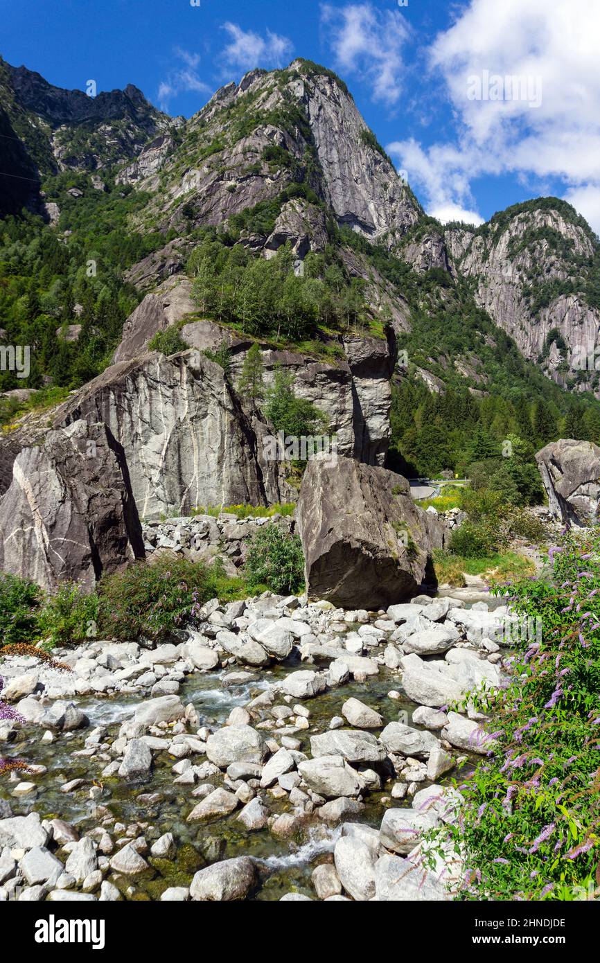 Italia, Lombardia, Valtellina, Val Masino Foto Stock