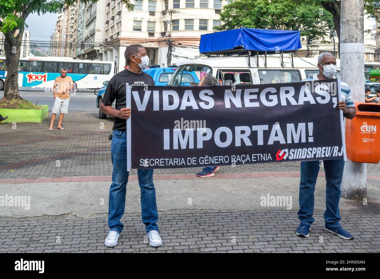 Black Lives Matter protesta a Nitreoi, Rio de Janeiro, Brasile - 15 febbraio 2022 Foto Stock