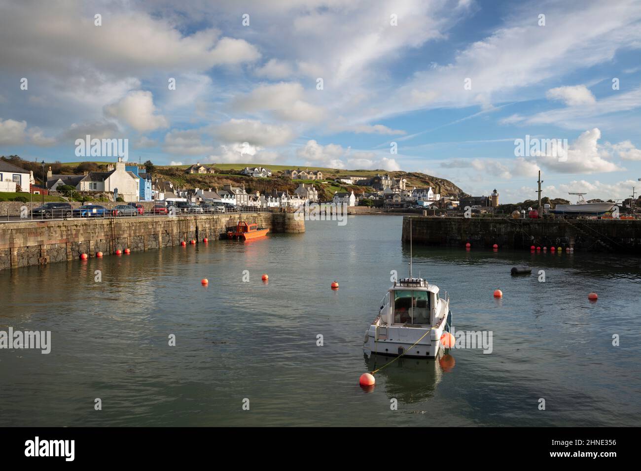 Porto di Portpatrick sulla costa occidentale, Portpatrick, Dumfries e Galloway, Scozia, Regno Unito, Europa Foto Stock