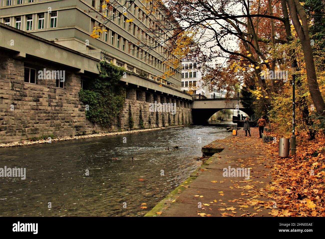Schanzengraben in un giorno di pioggia caduta (Zurigo, Svizzera) Foto Stock