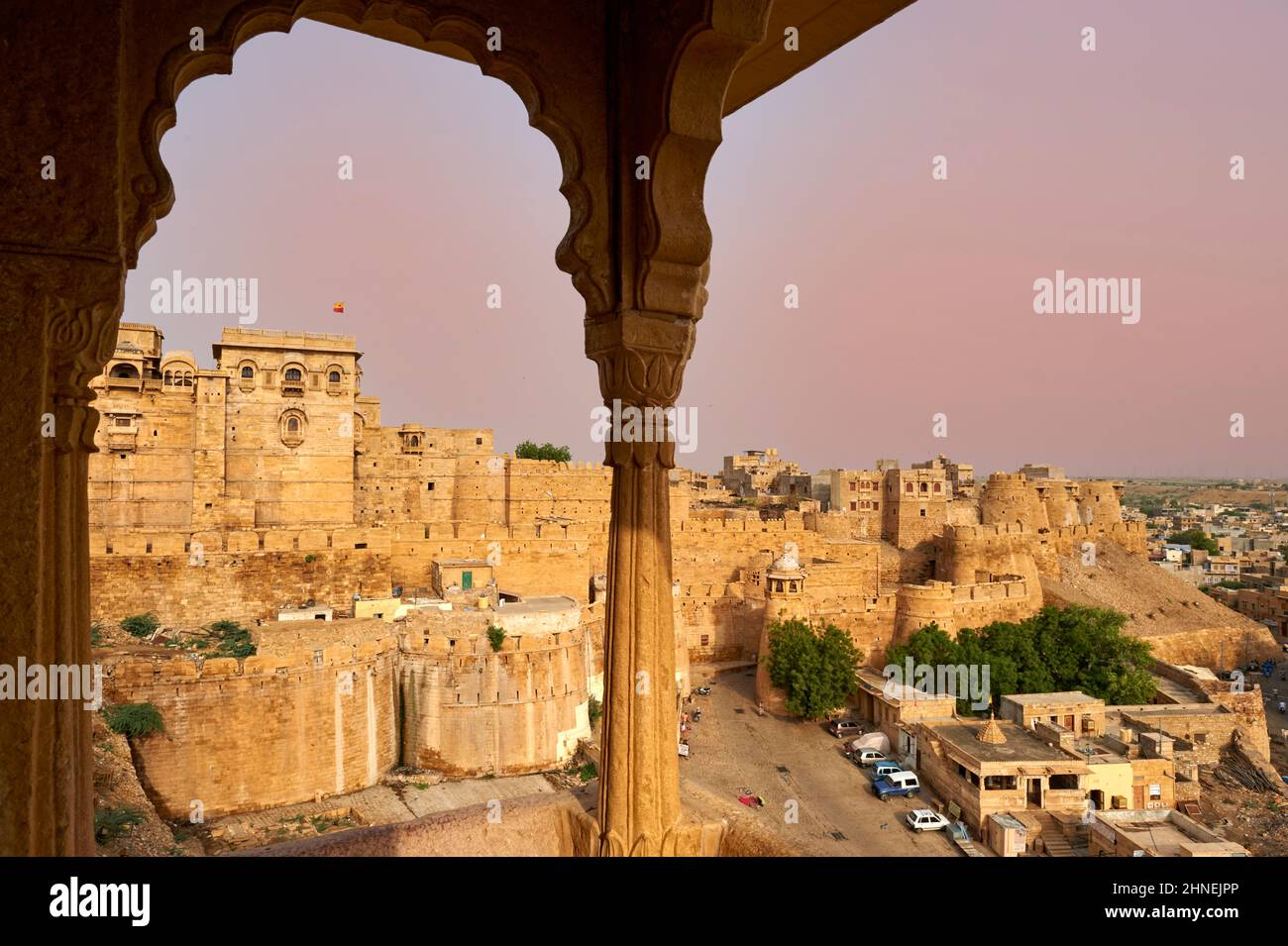 India Rajasthan jaisalmer. Le mura al tramonto Foto Stock