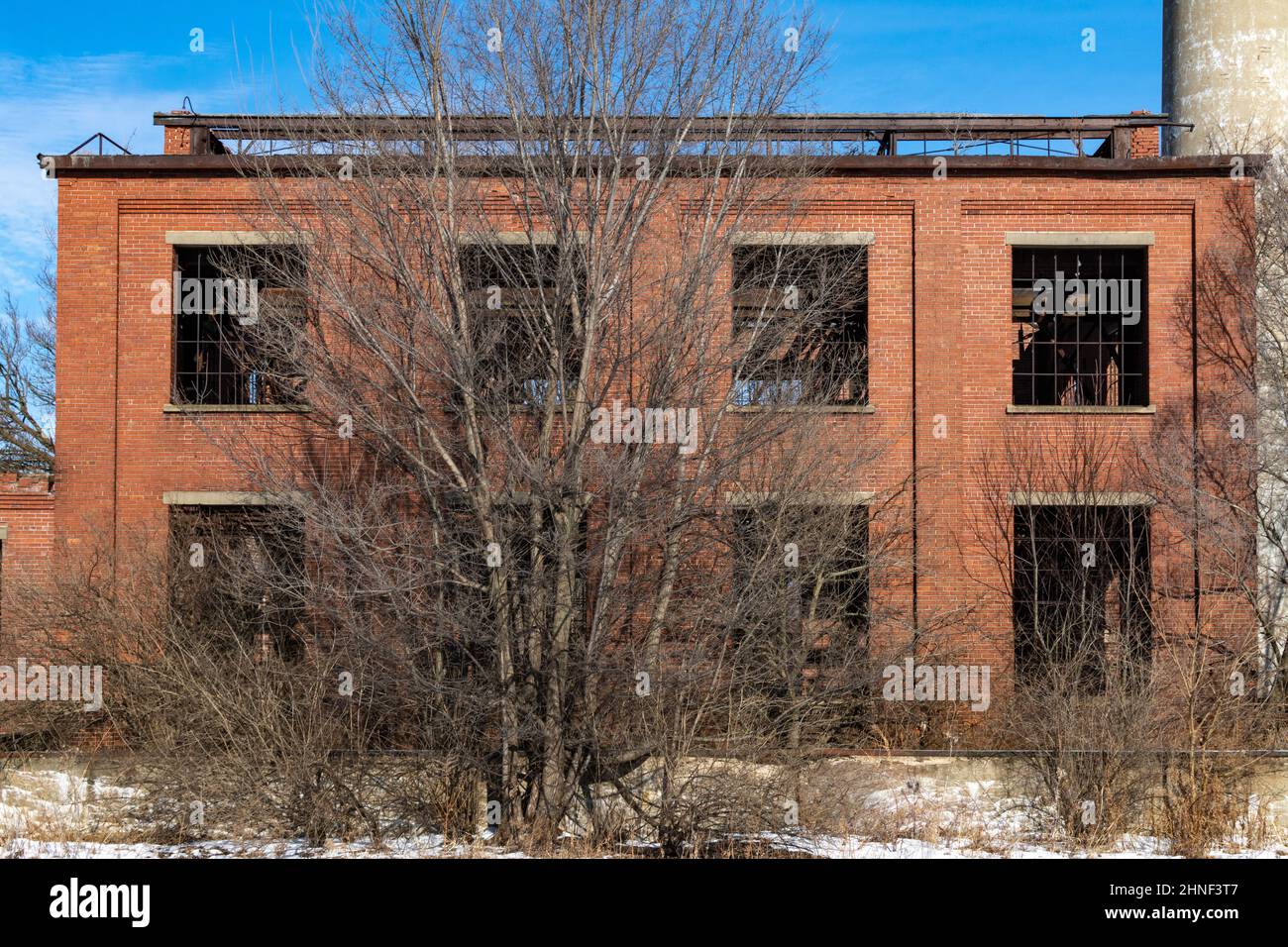 Edifici industriali abbandonati dalla linea ferroviaria. Contea di LaSalle, Illinois, Stati Uniti. Foto Stock
