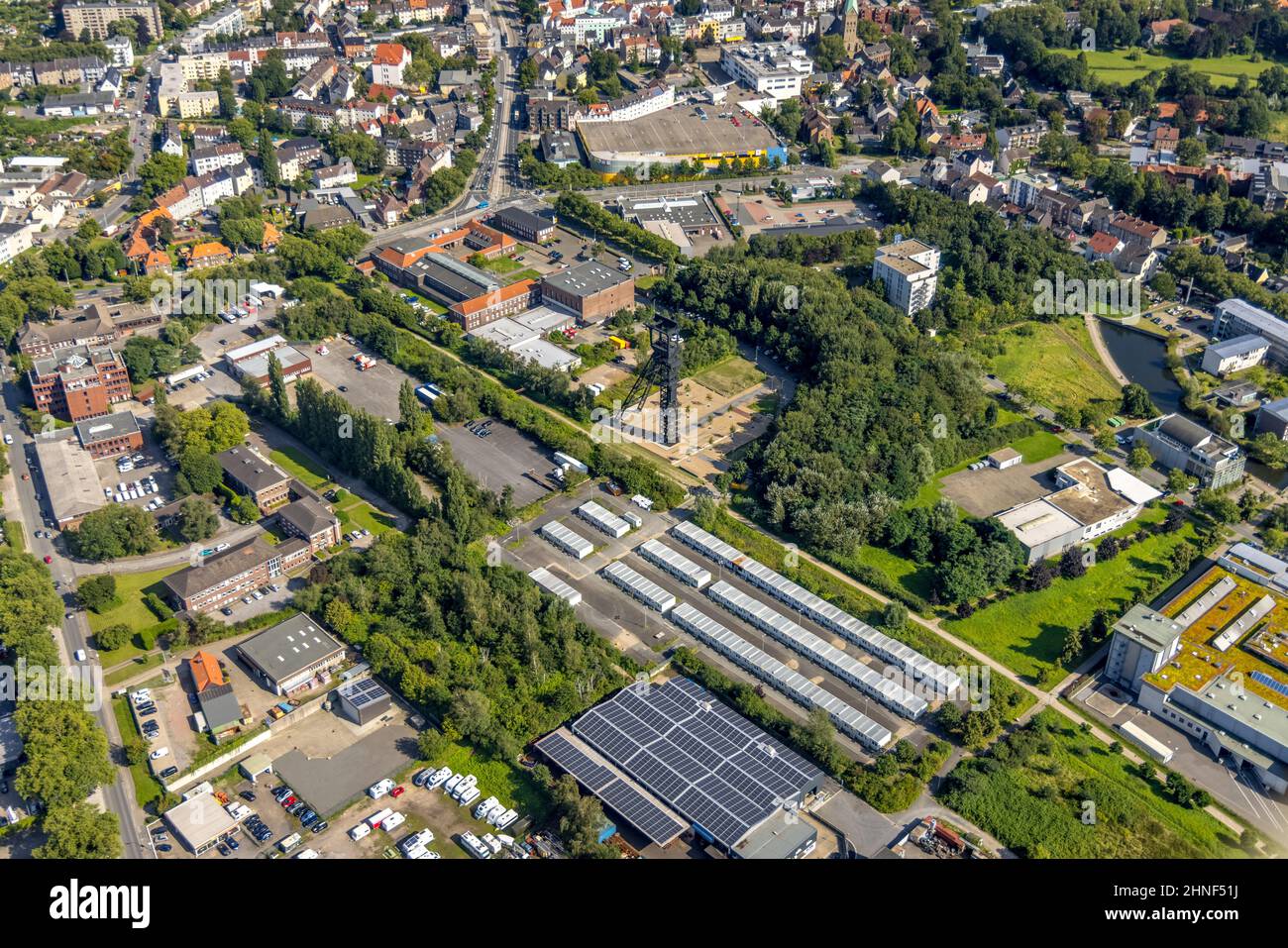 Fotografia aerea, sistemazione per rifugiati presso l'ex Holland Colliery e Wattenscheid Technology and Start-up Centre nel quartiere Leithe di Boch Foto Stock