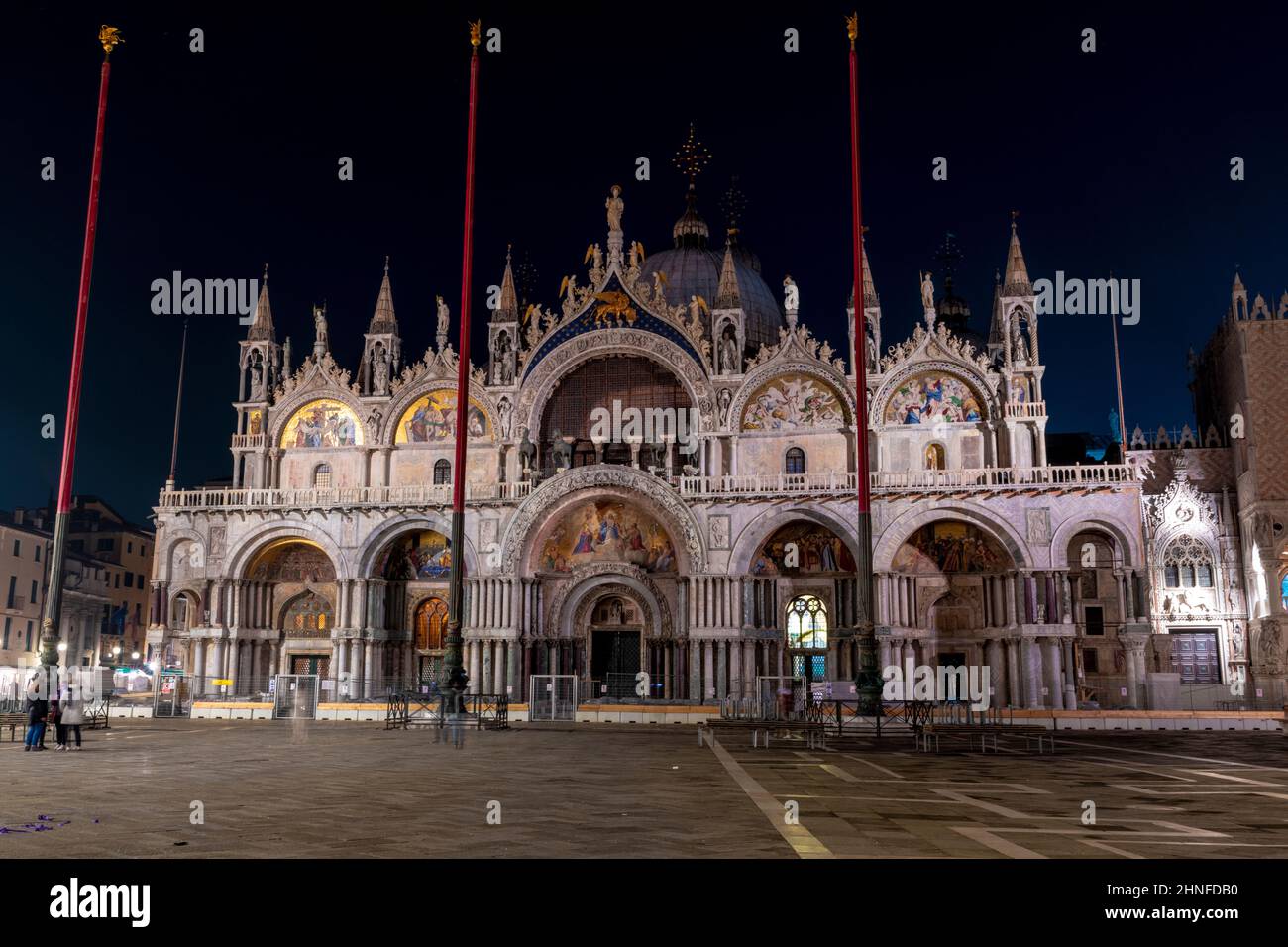 Basilica di San Marco di notte Foto Stock