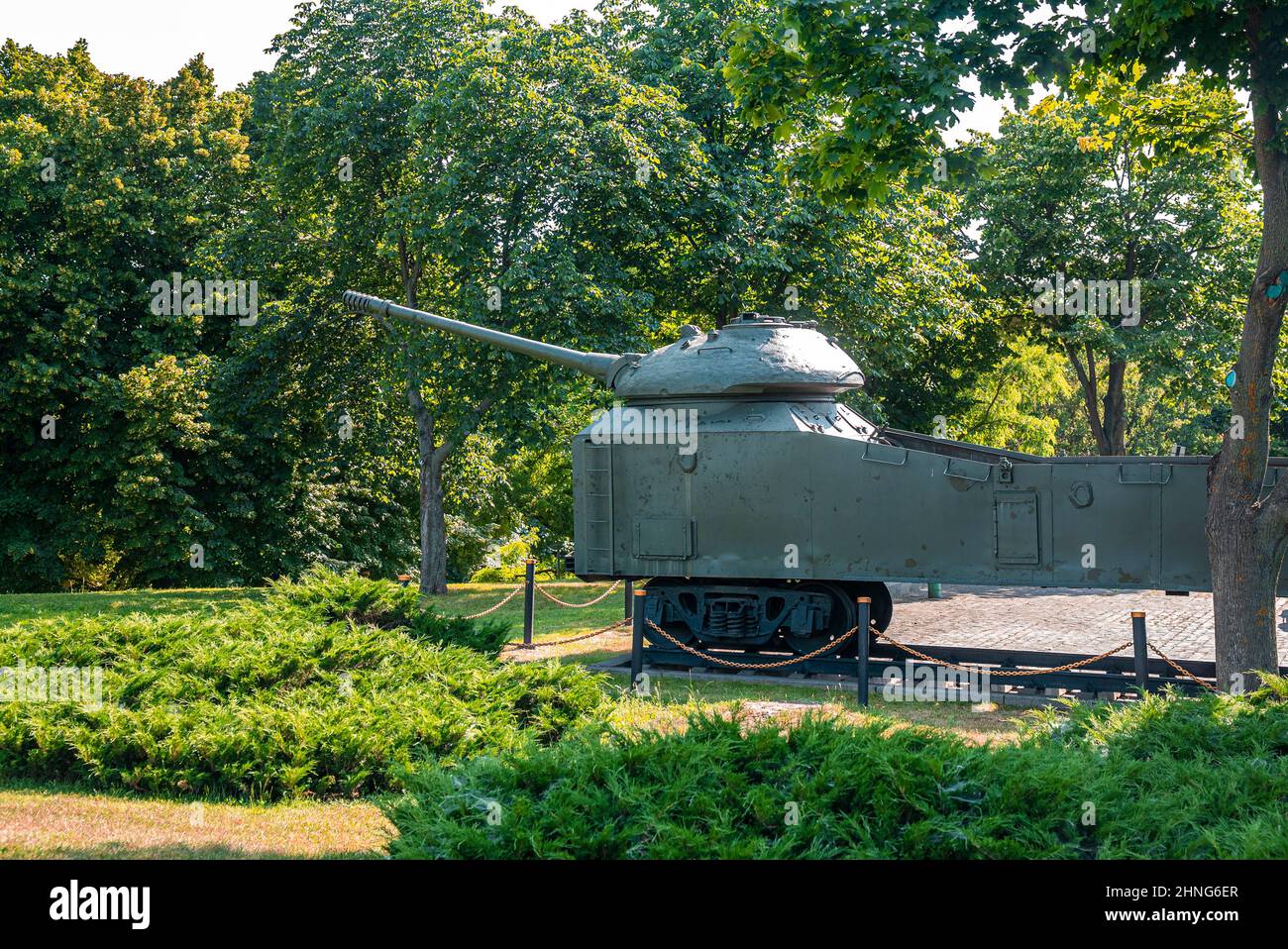 Carro armato di mezzo sovietico della seconda guerra mondiale al Museo di battaglia per Kiev Foto Stock