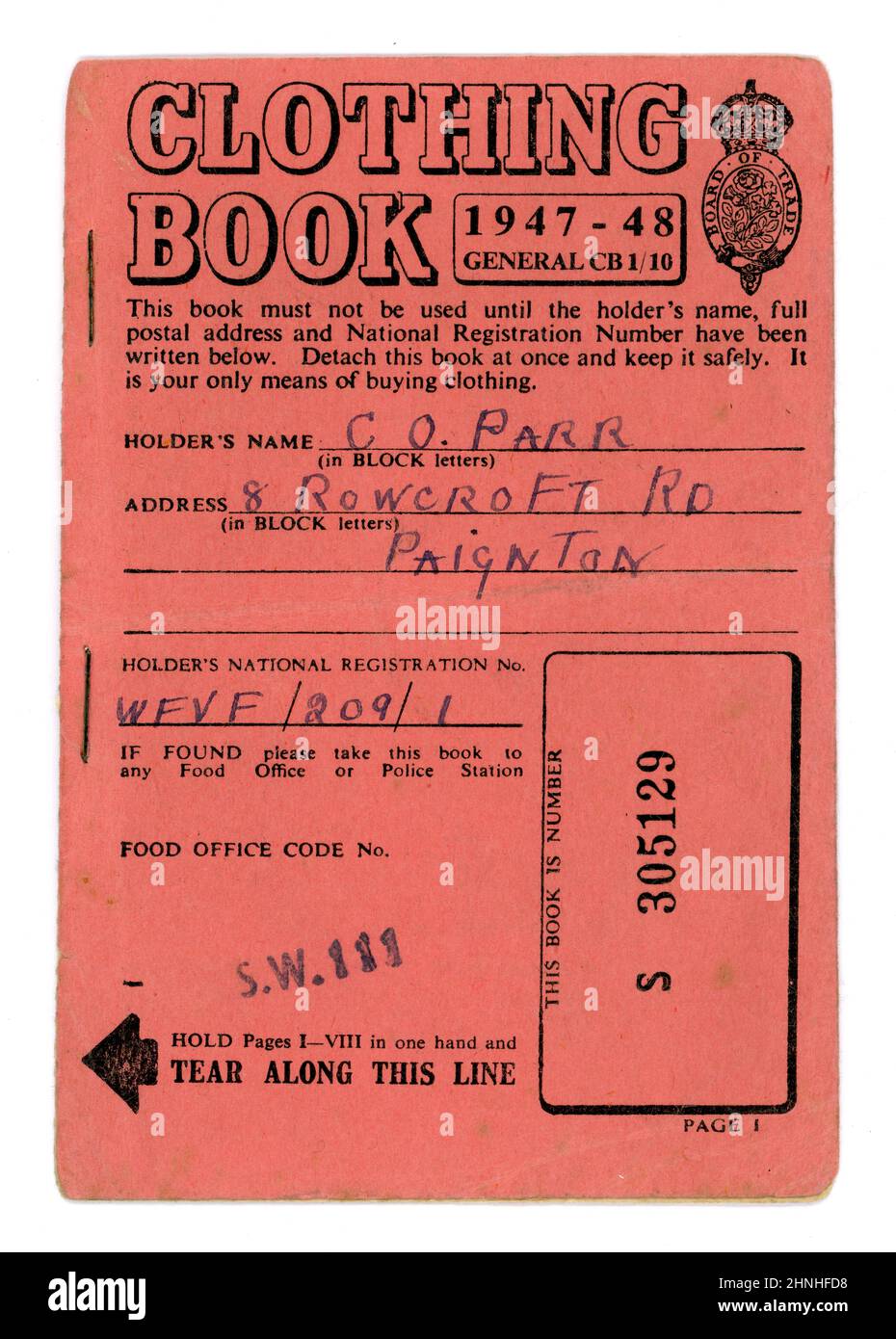 Libro originale di razione dell'abbigliamento datato 1947-1948. Il razionamento dei vestiti non terminò fino al 15 marzo 1949. REGNO UNITO Foto Stock