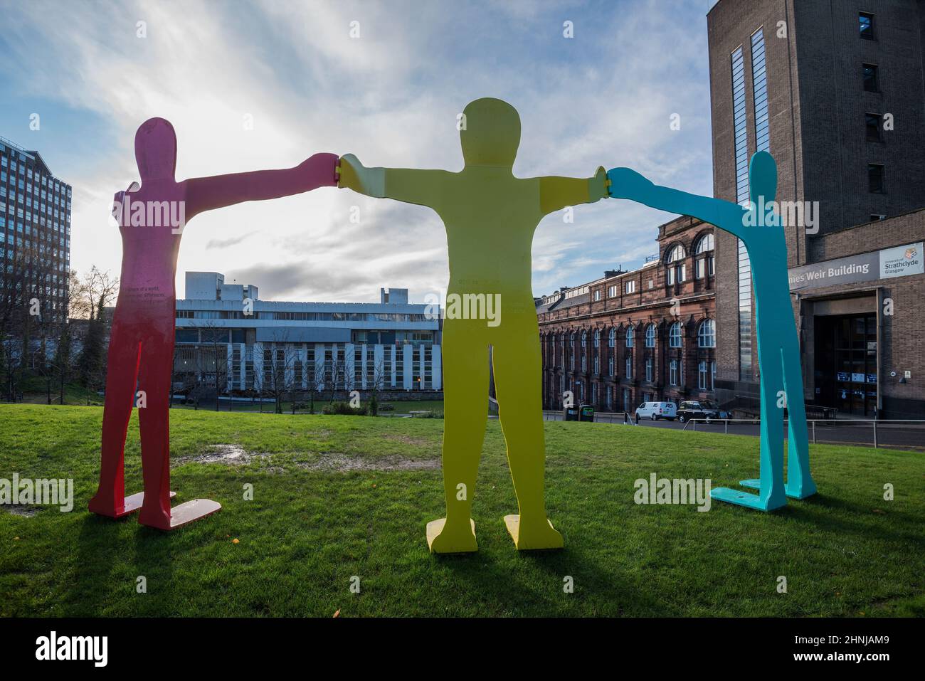 Hope Triptych (COP26 legacy) scultura di Steuart Padwick a Strathclyde University Glasgow Scozia Foto Stock