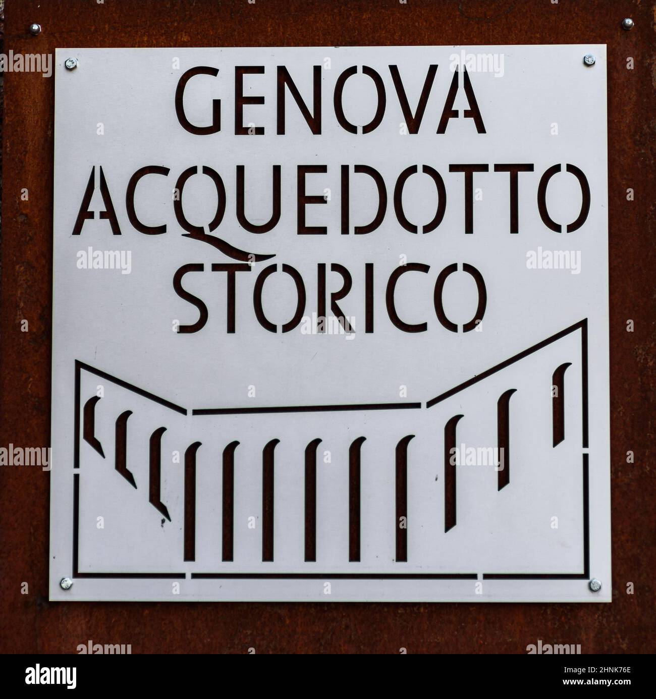 Targa di acquedotto storico di Genova Foto Stock