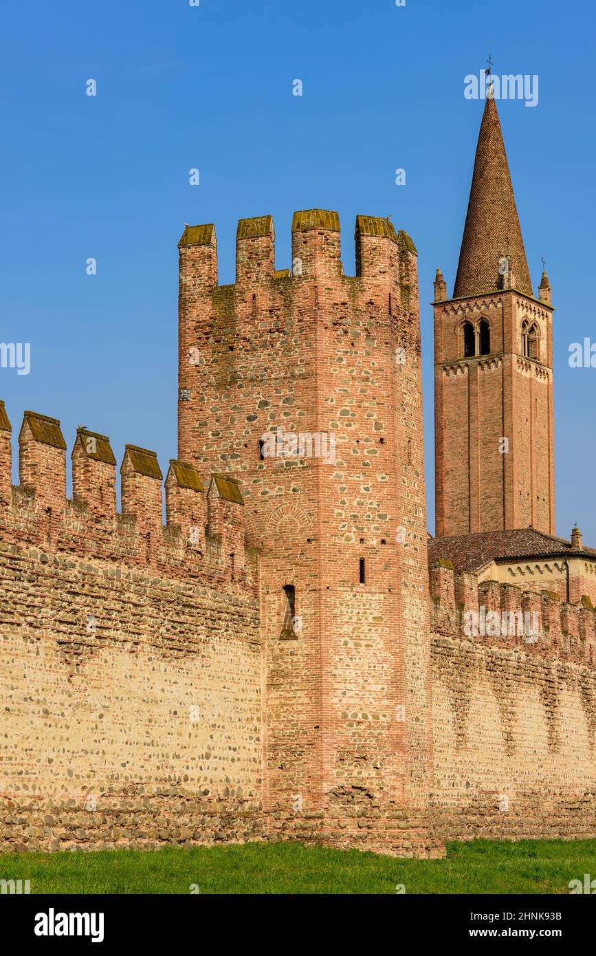 Le mura della città di Montagnana Foto Stock