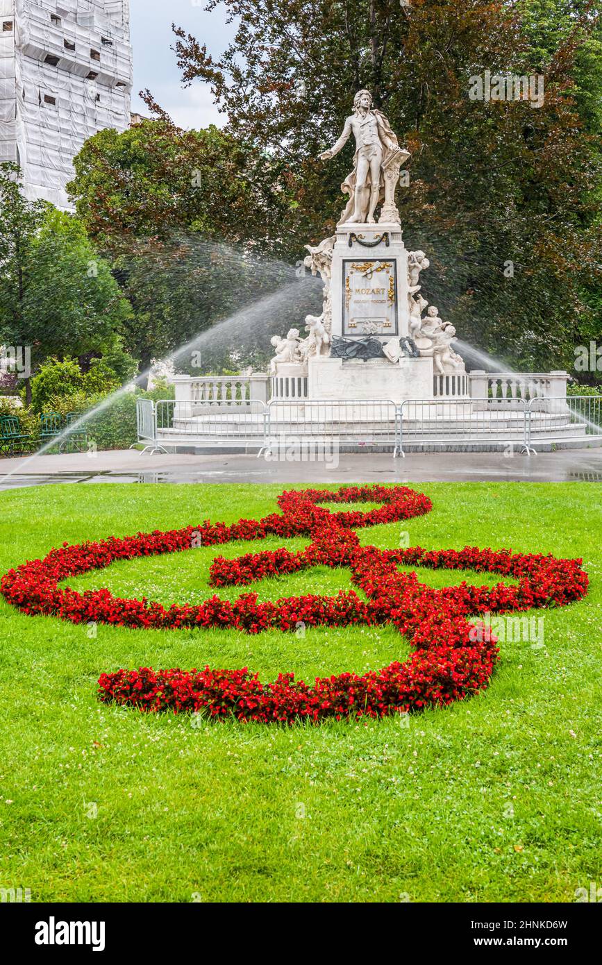 Monumento di Mozart a Vienna Foto Stock