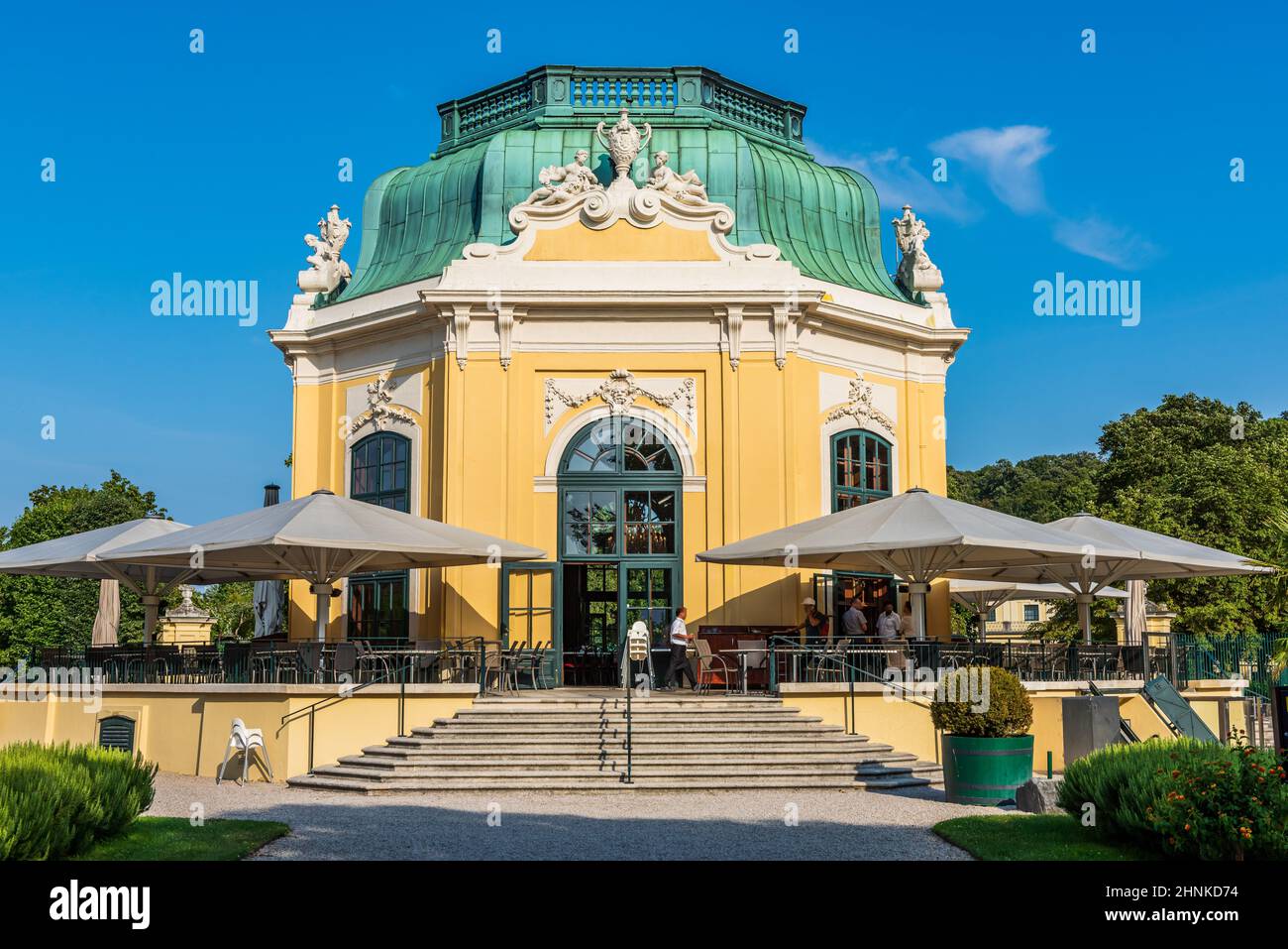Padiglione nello Zoo di Schonbrunner Foto Stock