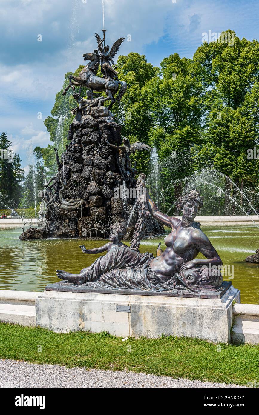 Statua e Fontana in Herrenchiemsee Foto Stock
