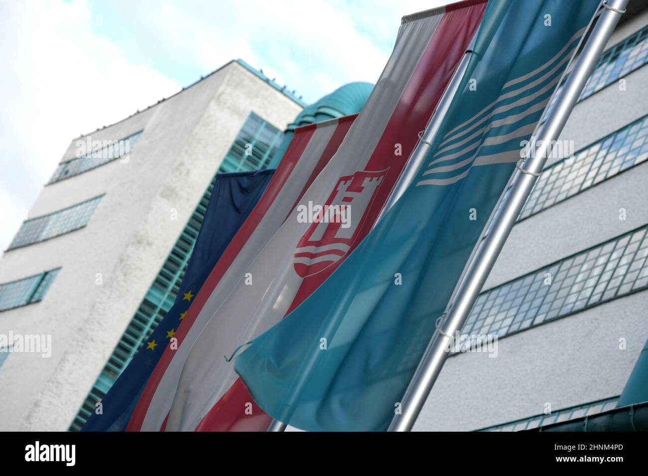 Die ehemalige Tabakfabrik a Linz, jetzt ein Zentrum Kreativwirtschaft, Digitalisierung und Start-ups, Oberösterreich, Österreich, Europa - l'ex fabbrica di tabacco a Linz, oggi centro di industrie creative, digitalizzazione e start-up, Upper Austr Foto Stock
