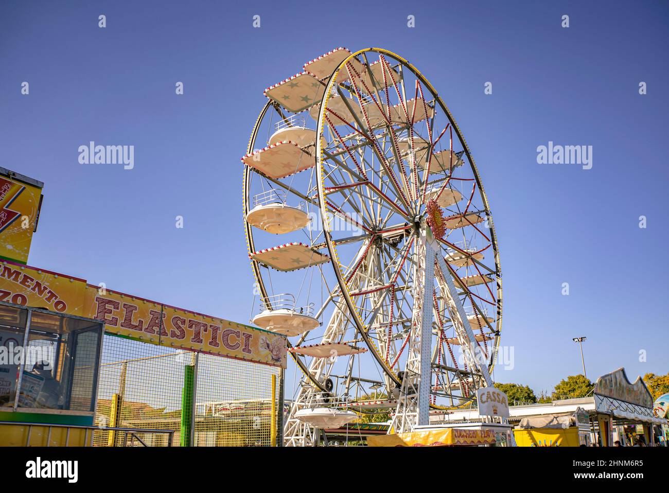 Parco divertimenti ruota panoramica 3 Foto Stock