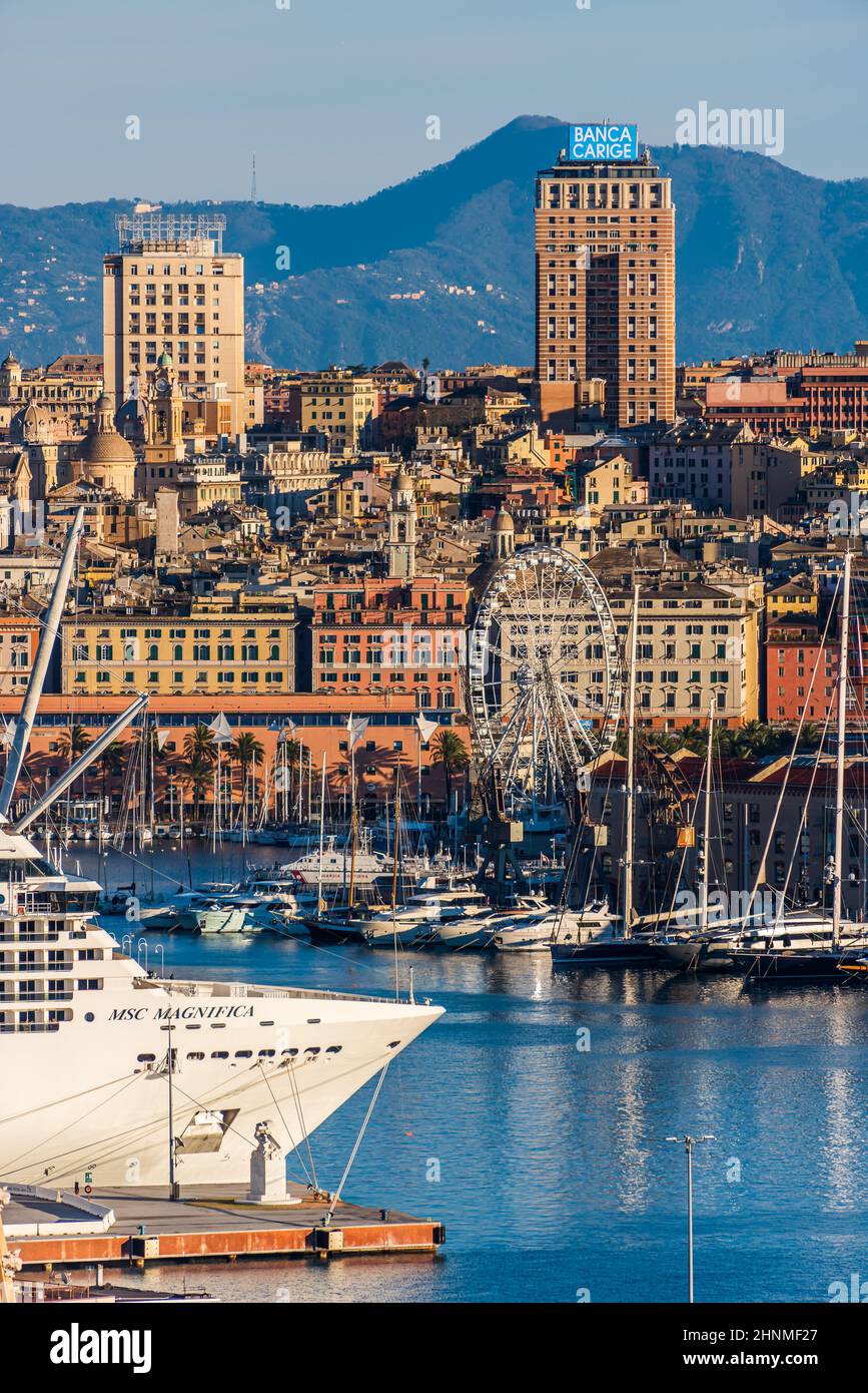 Il porto di Genova Foto Stock
