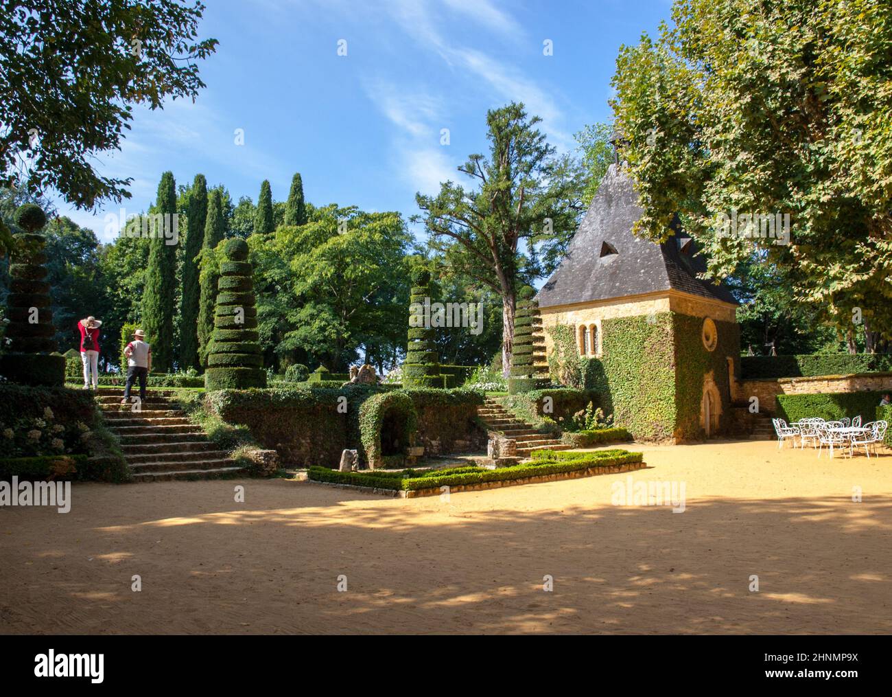 La pittoresca Jardins du Manoir d Eyrignac in Dordogne. Francia Foto Stock