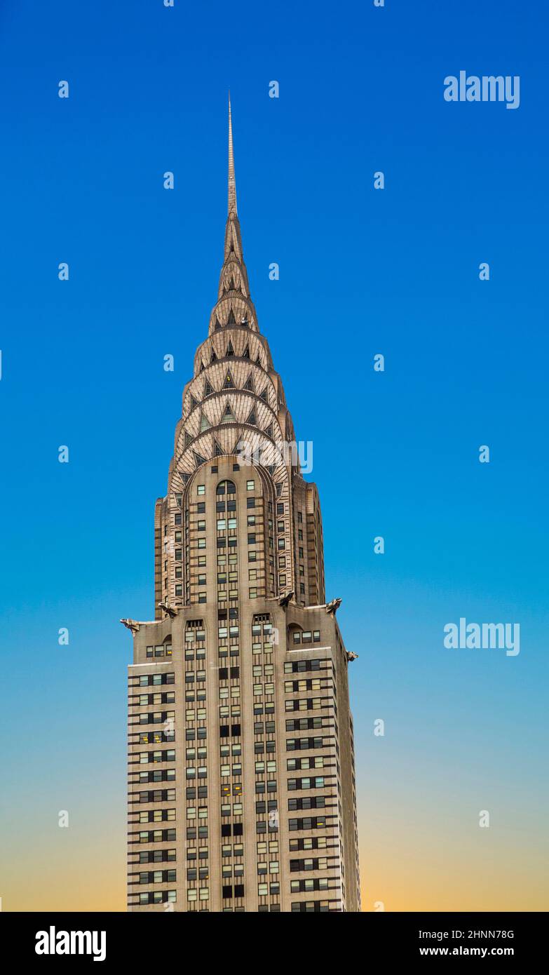 Facciata del Crysler Building nel pomeriggio a New York, USA Foto Stock