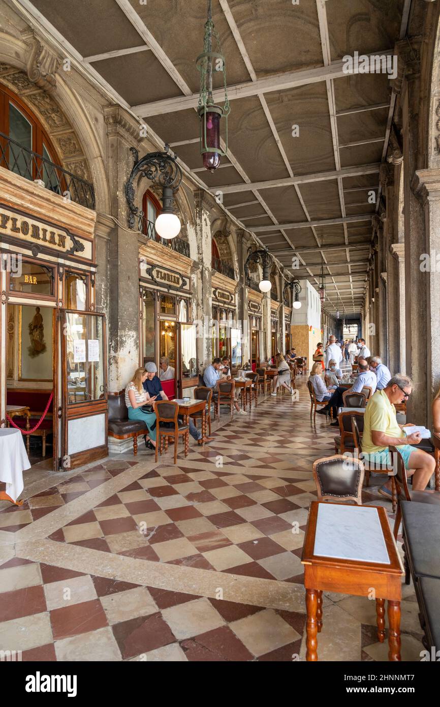 Il leggendario Café Florian in Piazza di San Marco Foto Stock