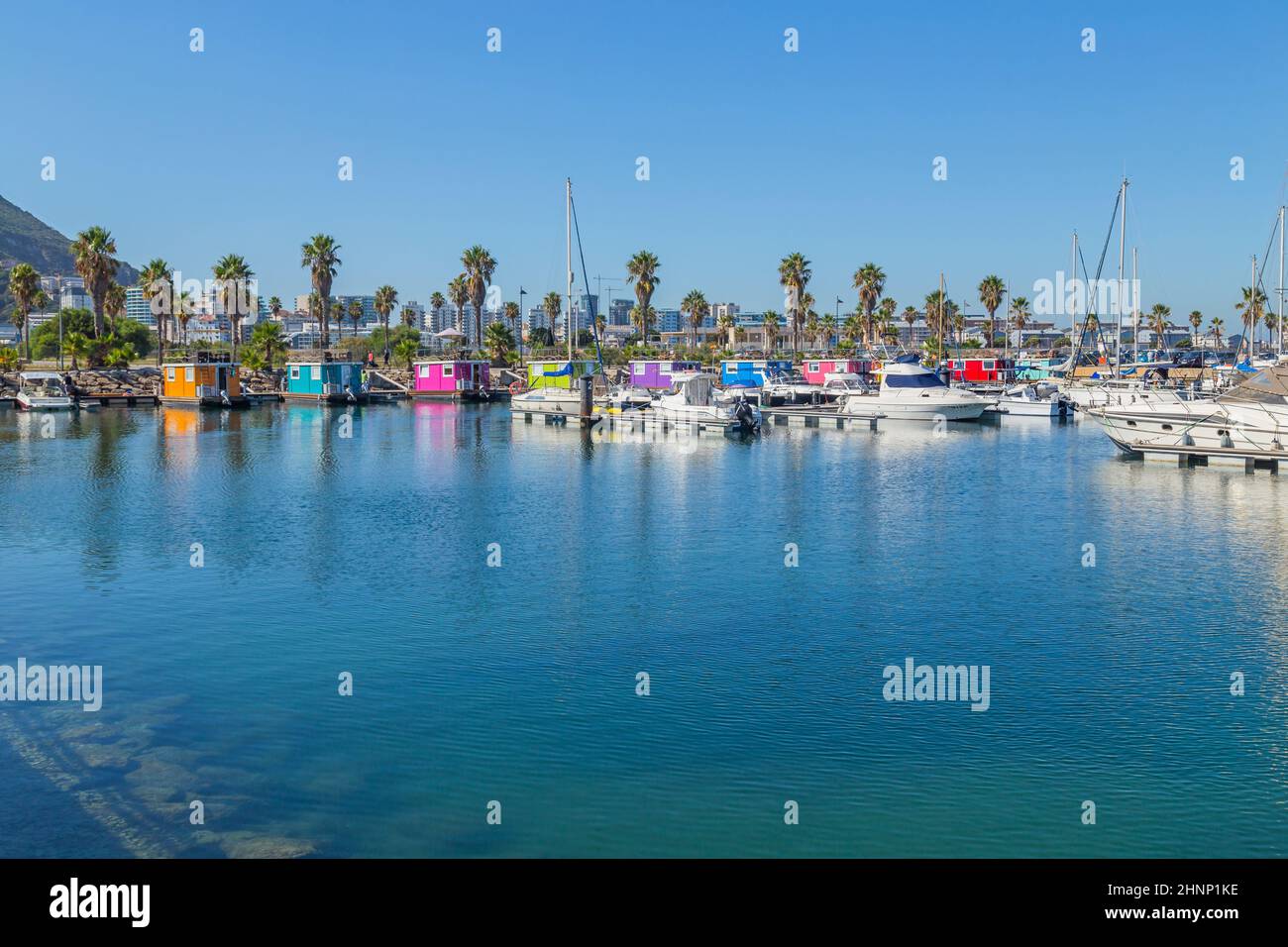 Case galleggianti a Alcaidesa Marina Foto Stock