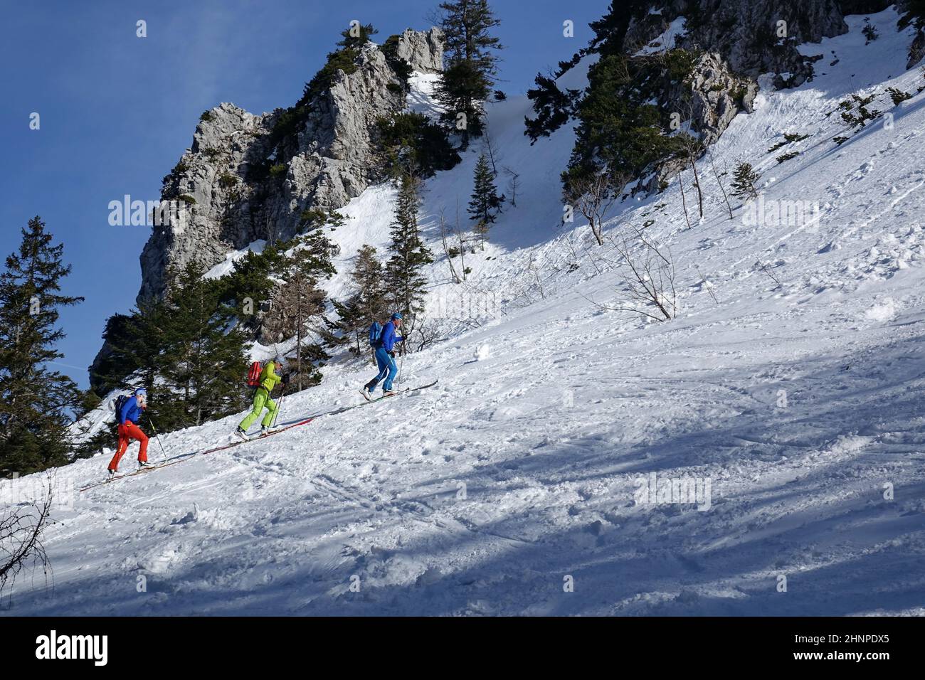 Baviera, alta Baviera, montagne del Chiemgauer, sciatori, sport invernali, neve, inverno, paesaggio Foto Stock